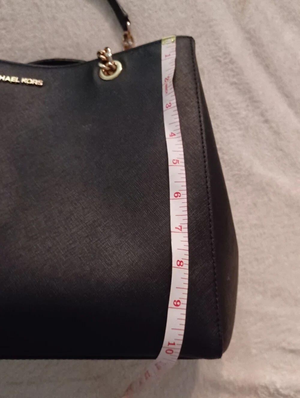 Michael Kors Large Black Tote Shoulder Bag Gold Chain Strap MK Charm Zip Snap